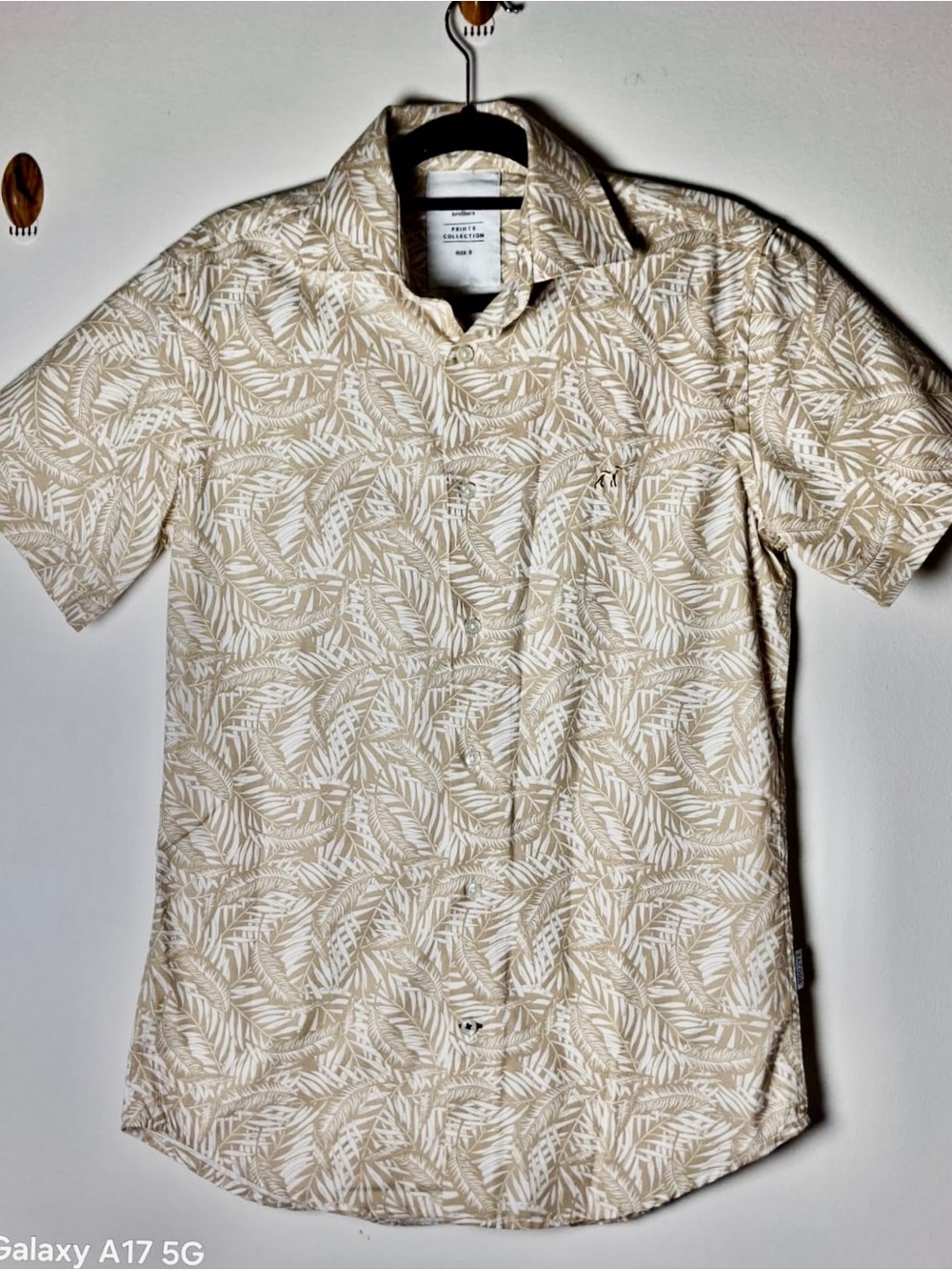 Beige Leaf-Print Short Sleeve Button-Down Shirt